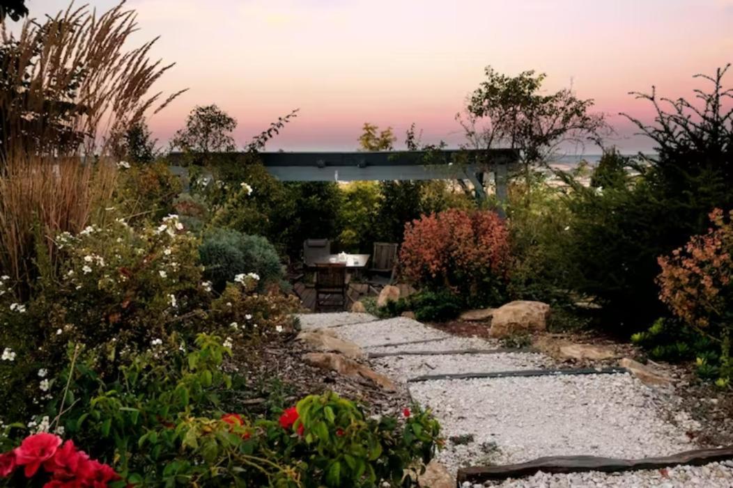 L'Intemporel Cernay-les-Reims Exteriör bild