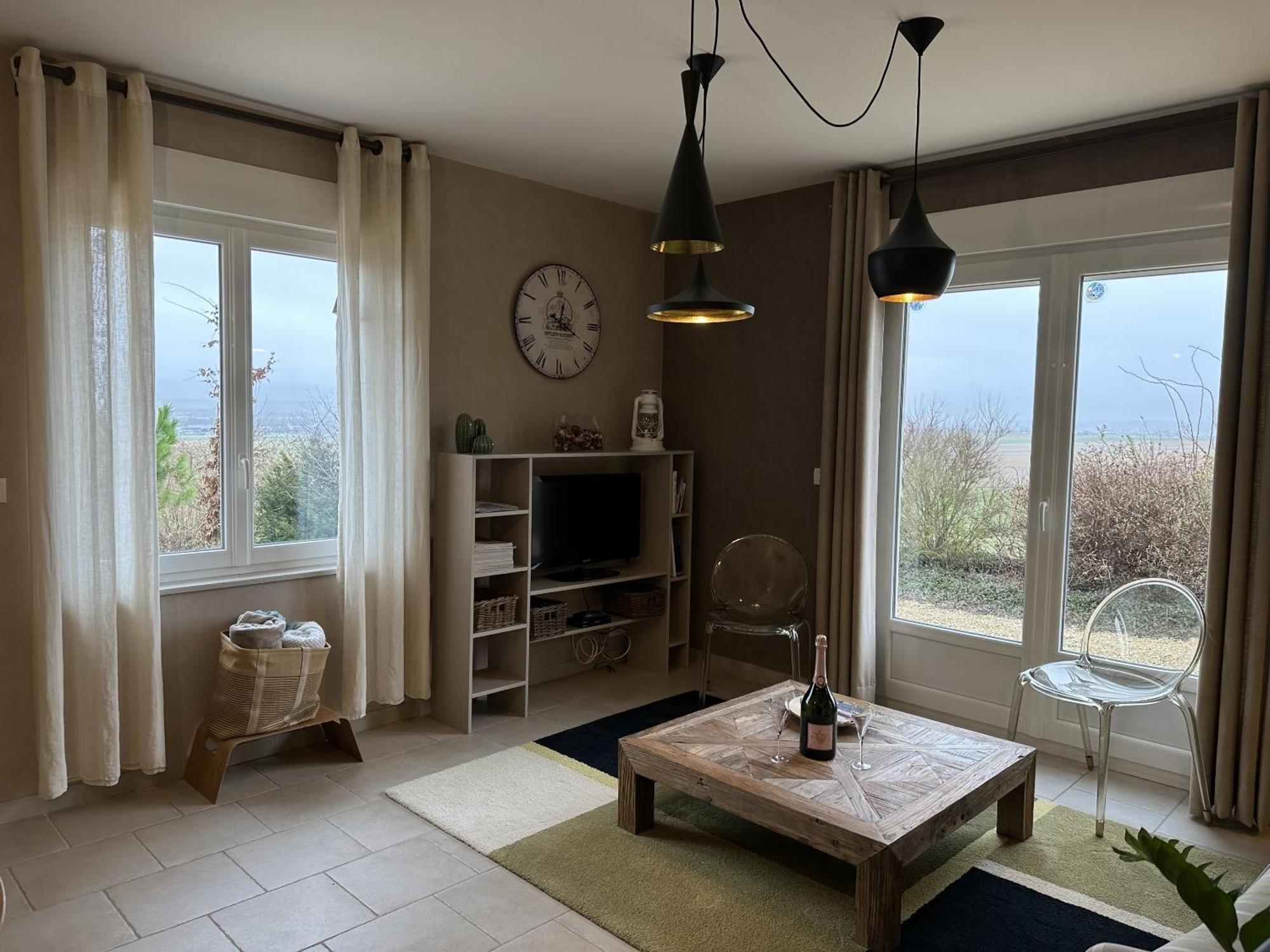 L'Intemporel Cernay-les-Reims Exteriör bild